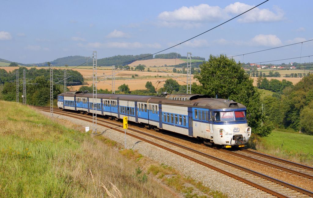 El. Jednotka 451