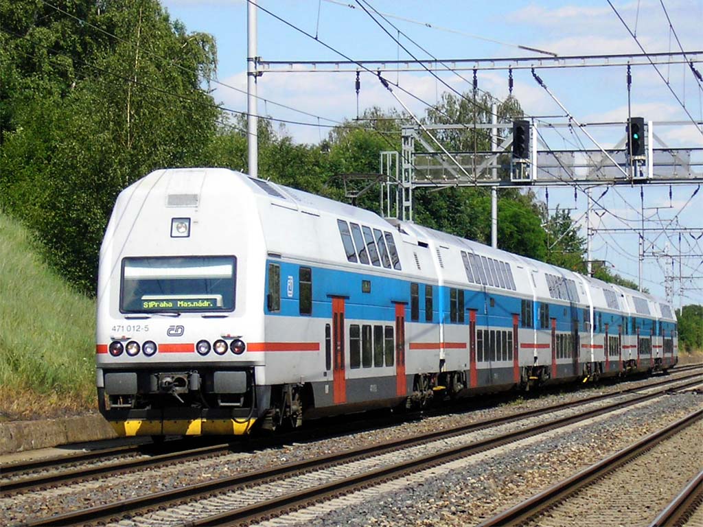Elektrická jednotka 471 012